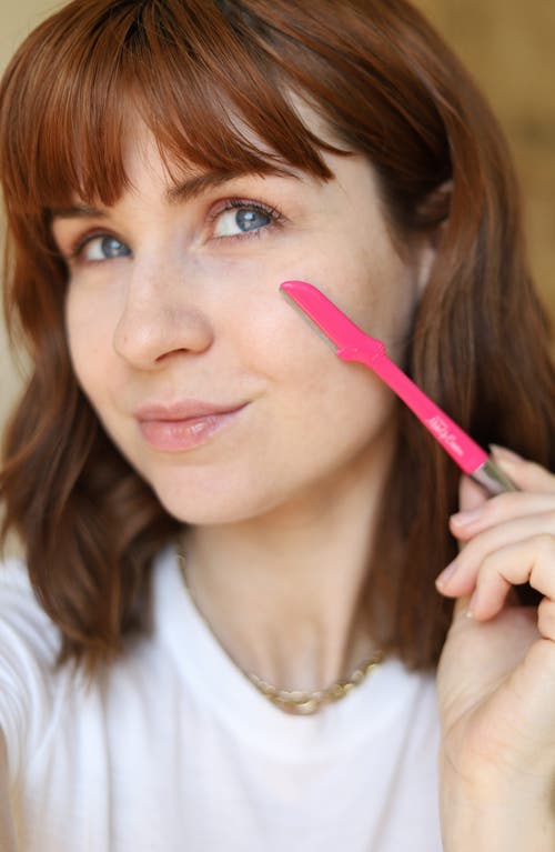 THE ORIGINAL MAKEUP ERASER THE ORIGINAL MAKEUP ERASER FUZZ ERASER 2-IN-1 DERMAPLANER