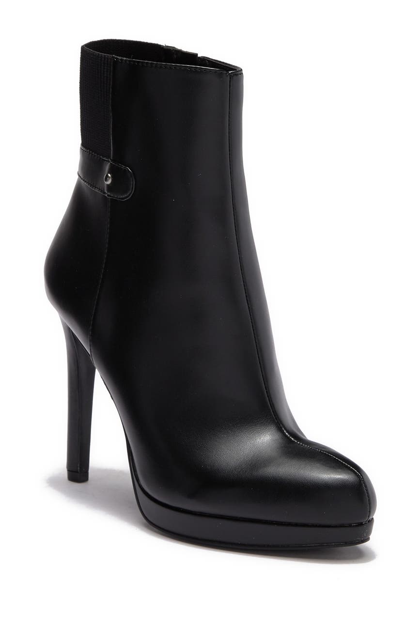nine west querelle gore platform boot