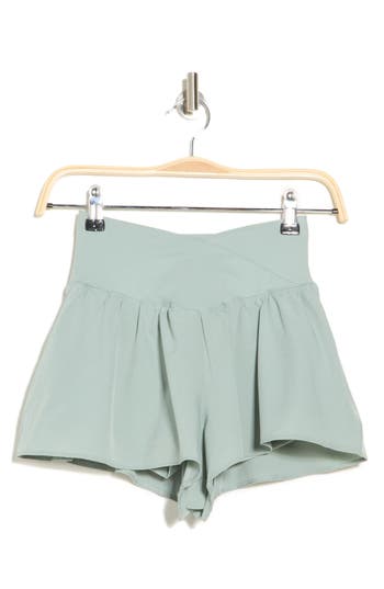 90 Degree By Reflex Lightstreme Crossfire Shorts In Green Milieu