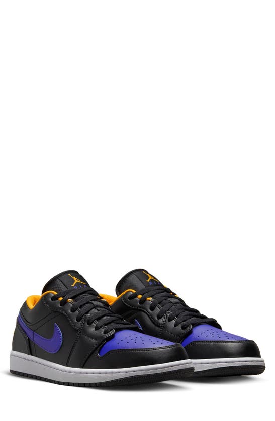 Jordan Nike Air  1 Low Sneaker In Black/ Dark Concord/ Taxi