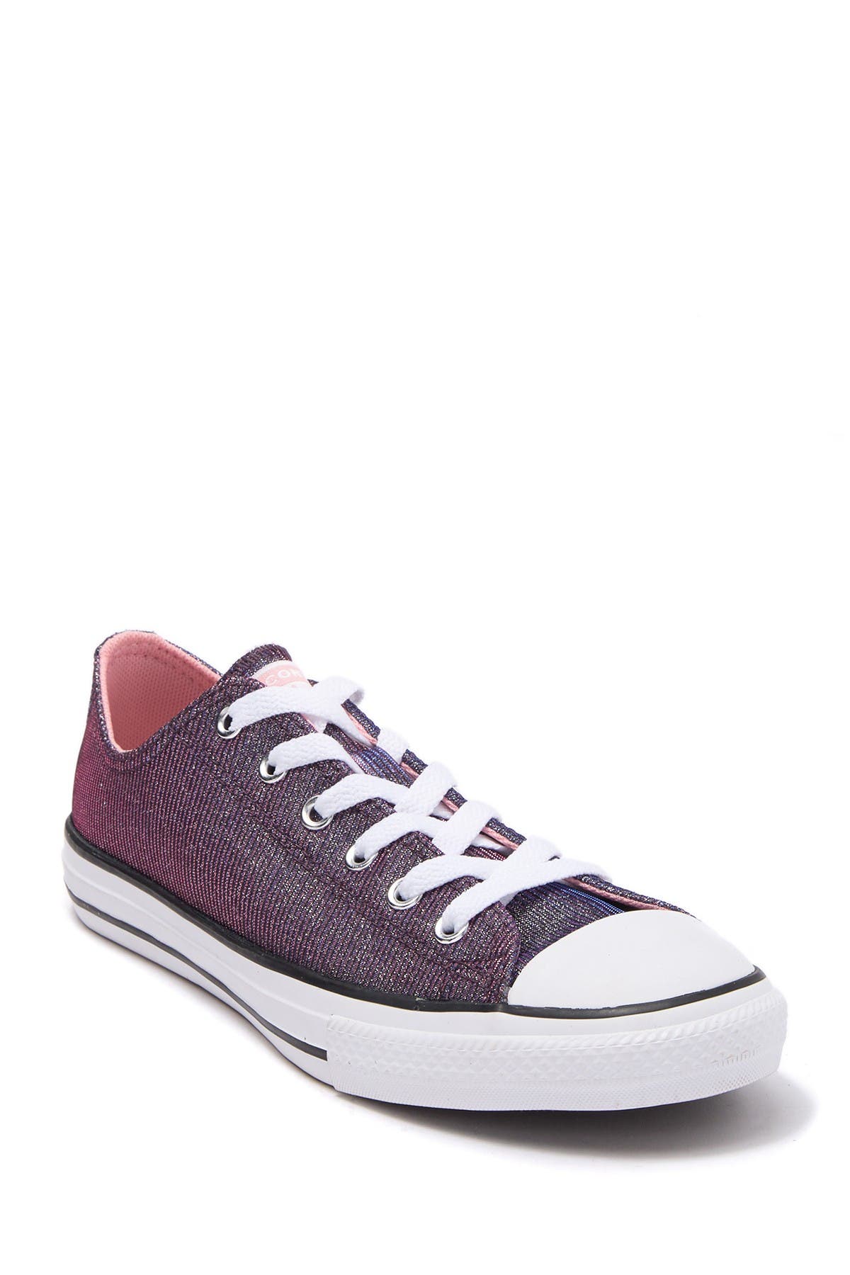 converse lace up