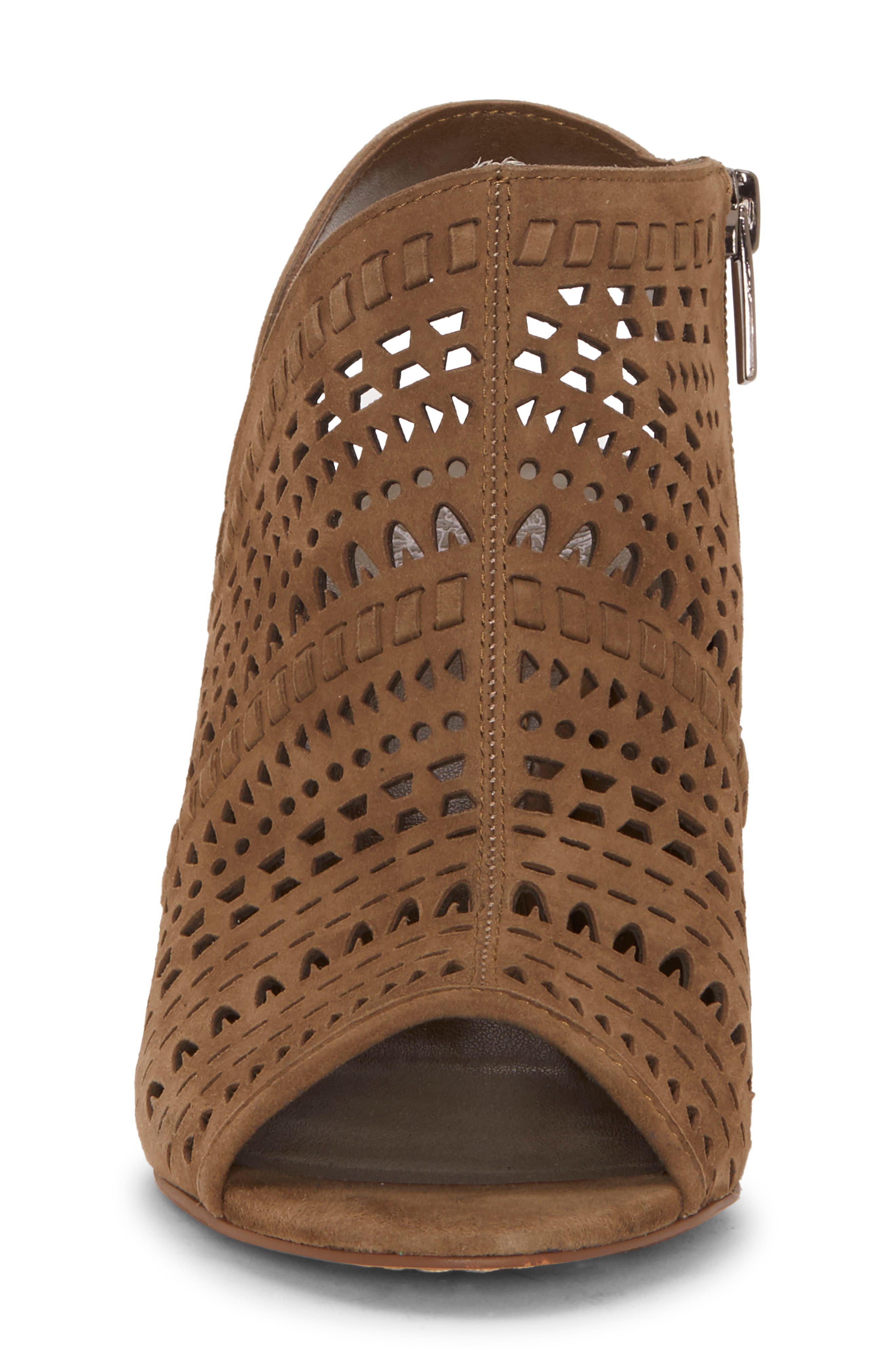 Vince Camuto | Derechie Perforated 