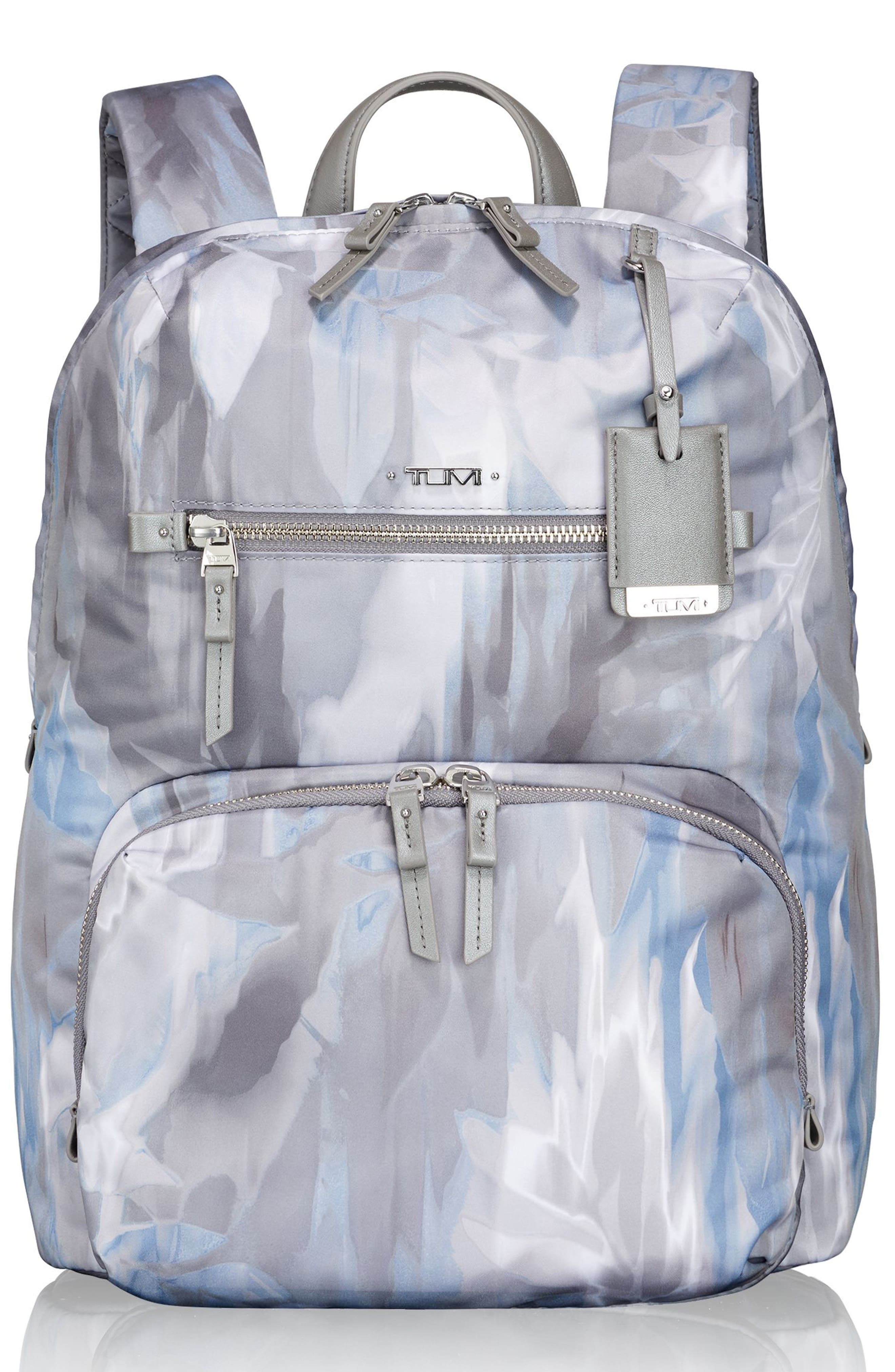 voyageur halle nylon backpack