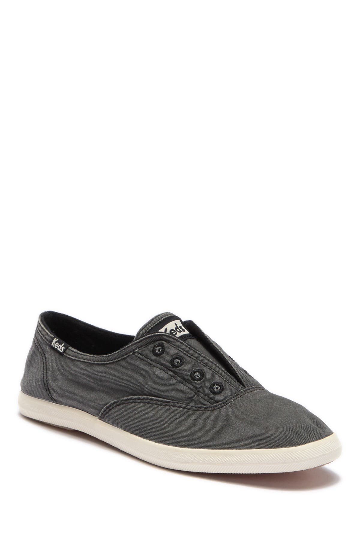 keds chillax slip on sneaker