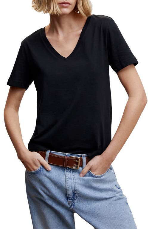 MANGO Essential V-Neck T-Shirt in Black