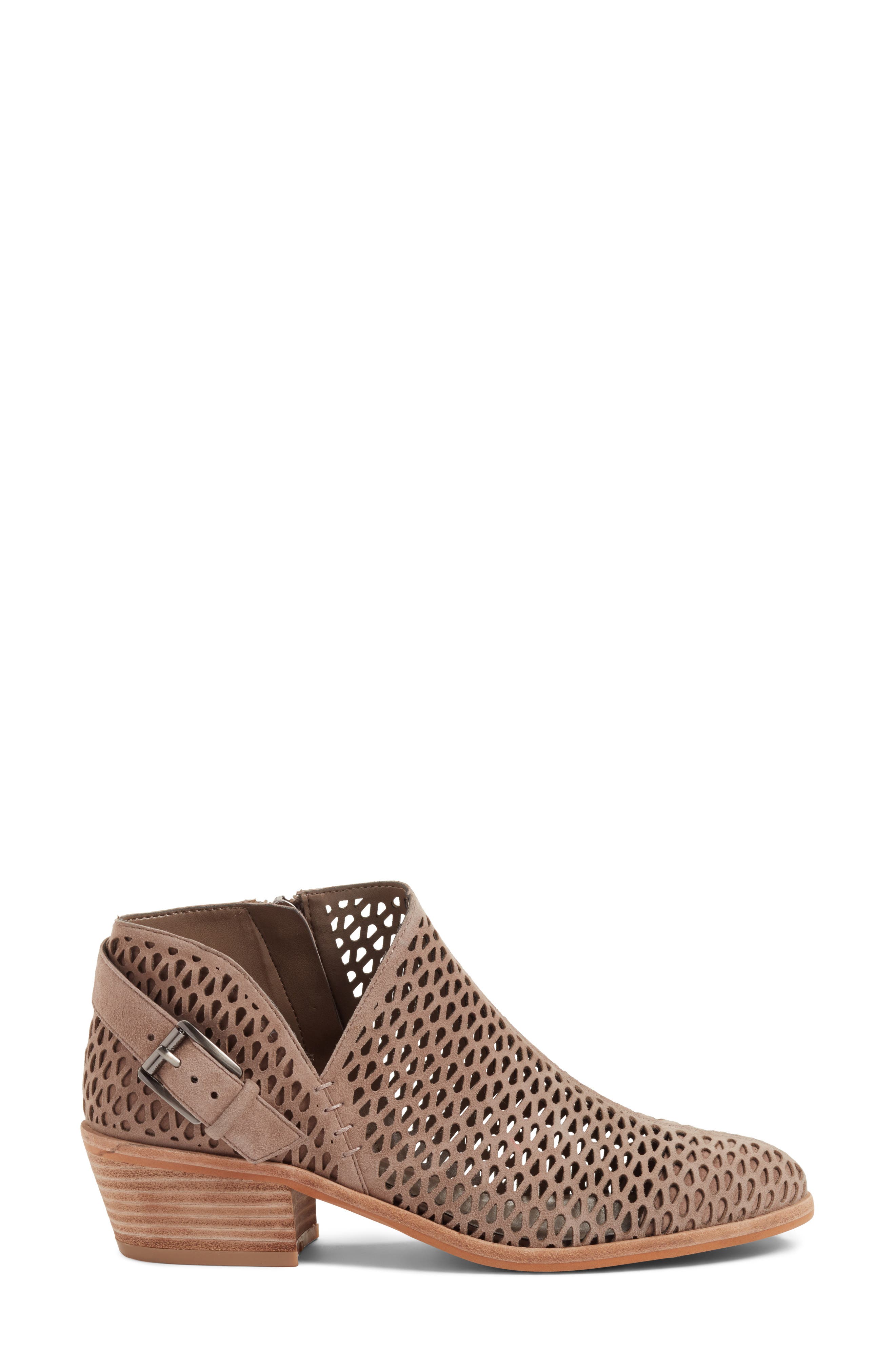 vince camuto phandra bootie