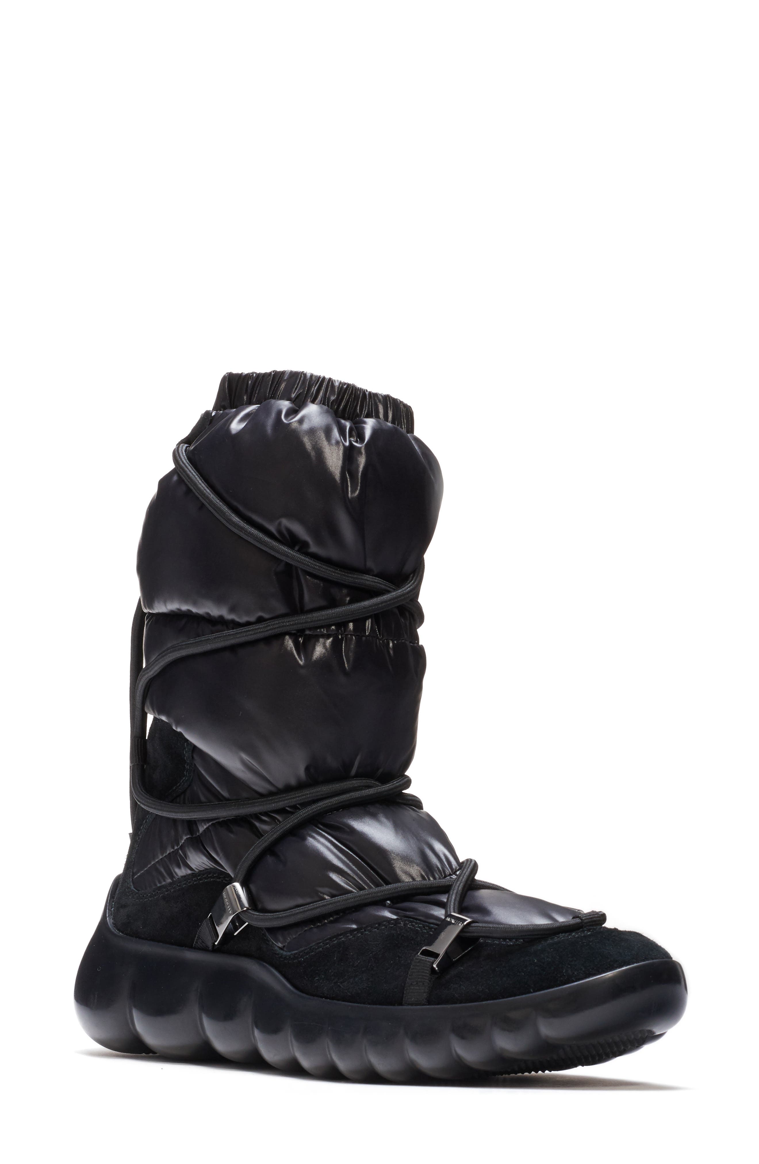 moncler puffer boots