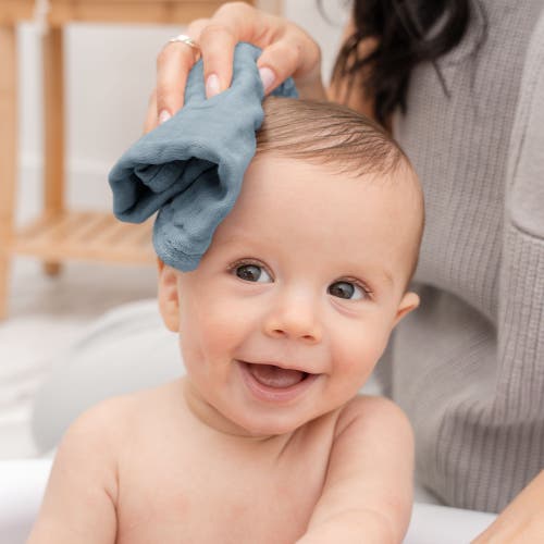 Comfy Cubs Muslin Washcloths In Pacific Blue