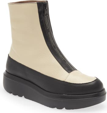 Front sales zip bootie