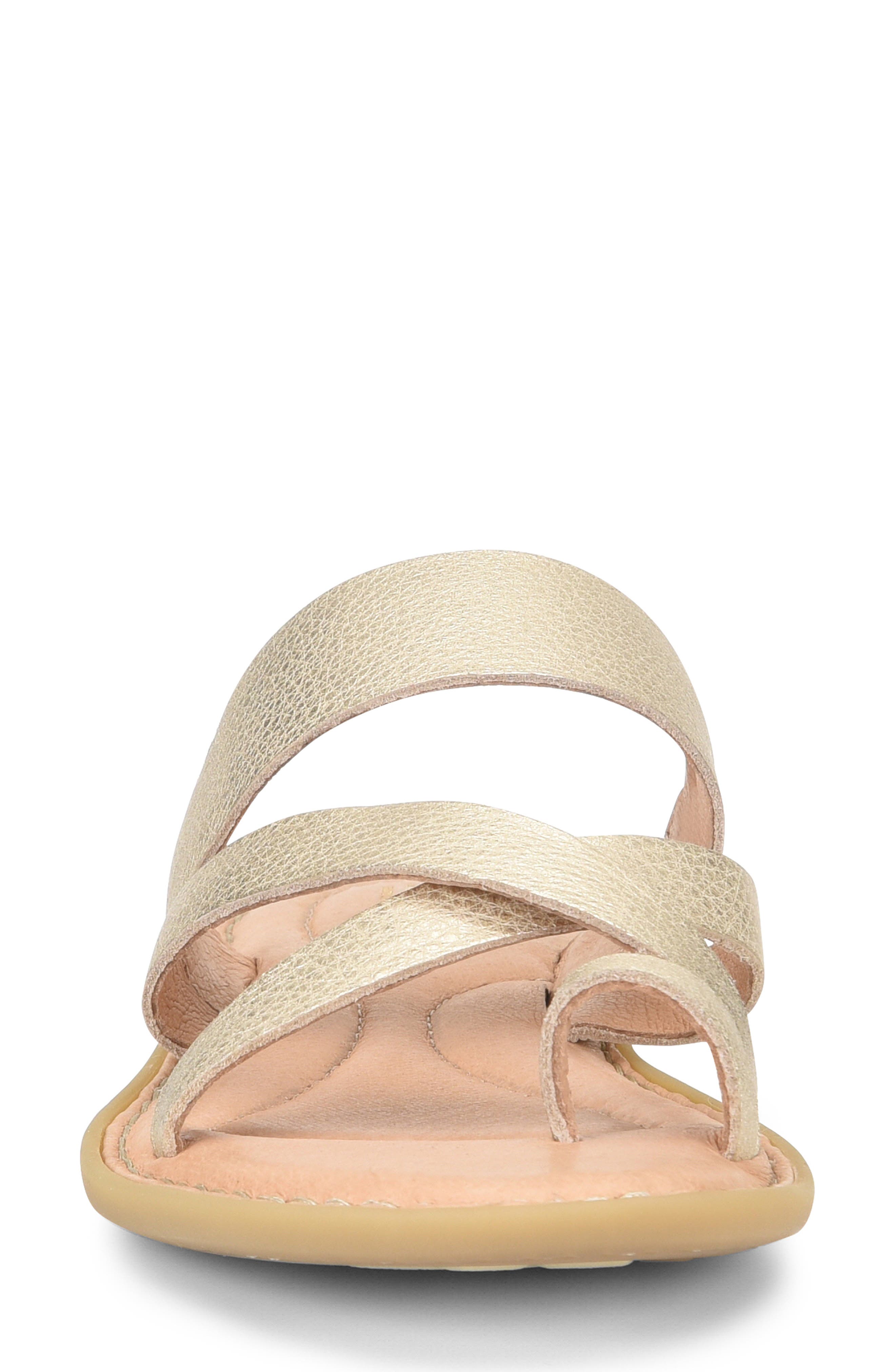 born squam sandal