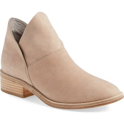 Eileen Fisher