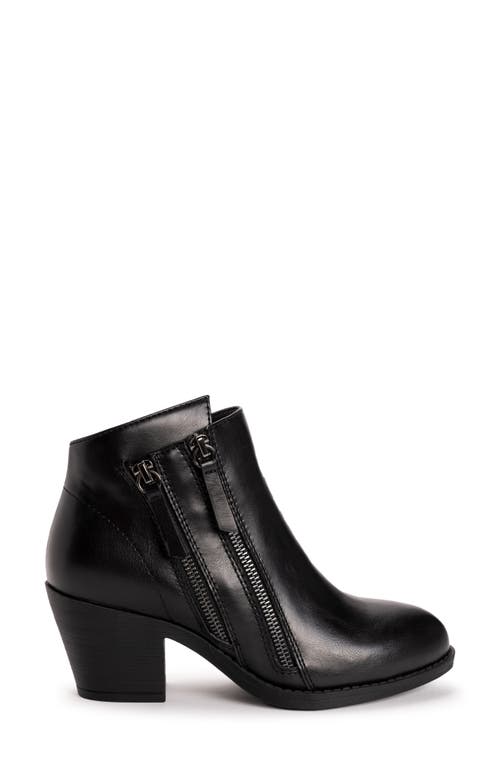 Muk Luks Yellowstone Yardley Bootie In Black