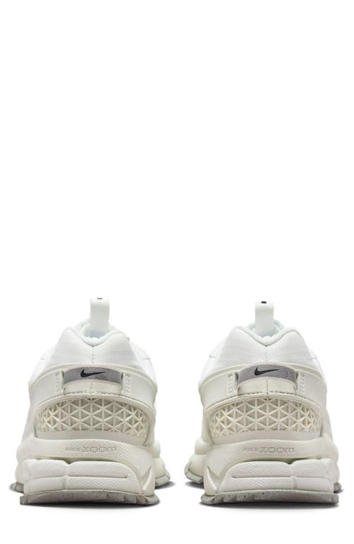 NIKE NIKE ZOOM VOMERO ROAM SNEAKER