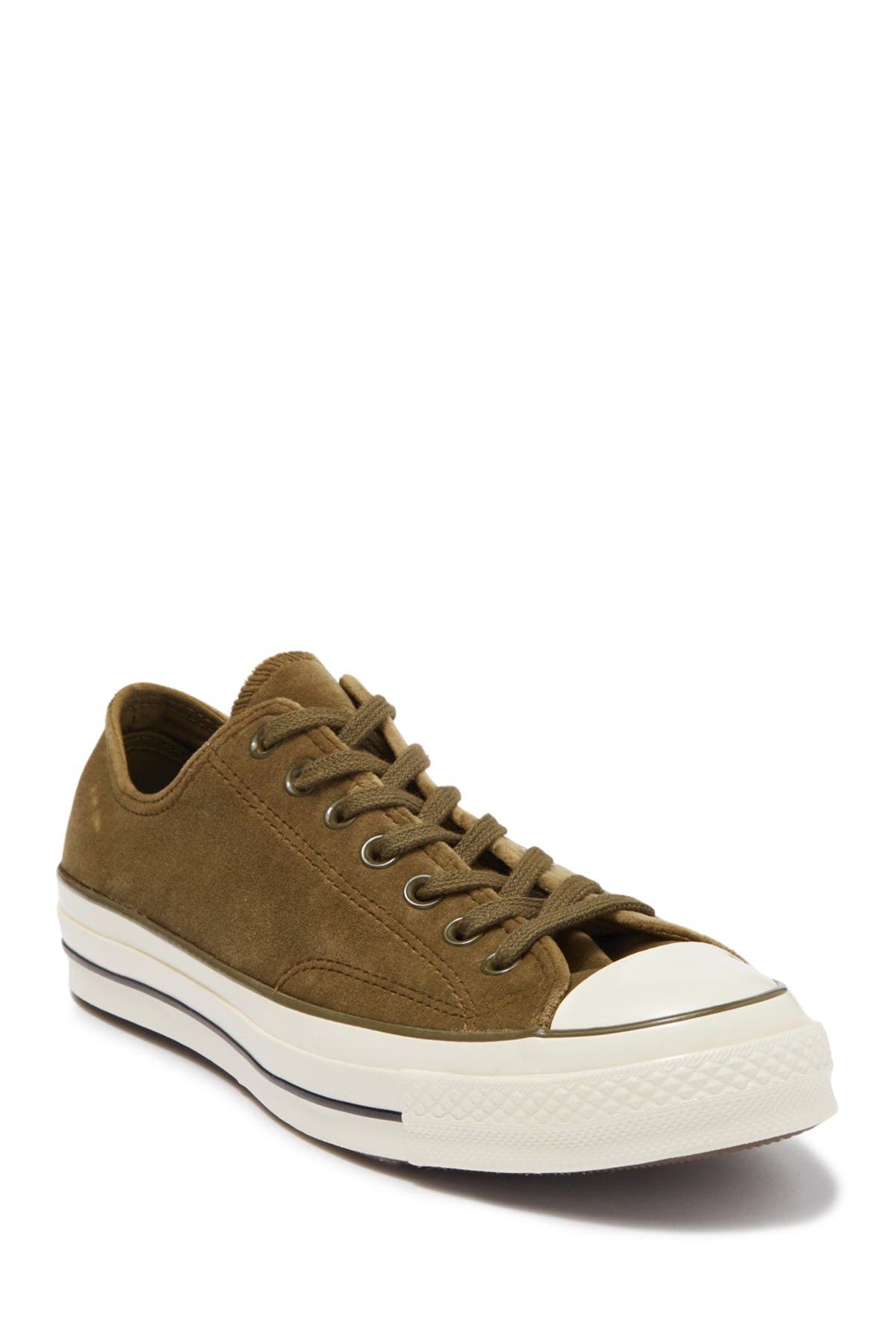 chuck 70 velvet low top