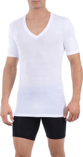 Second Skin Deep V-Neck Stay-Tucked Undershirt – Tommy John