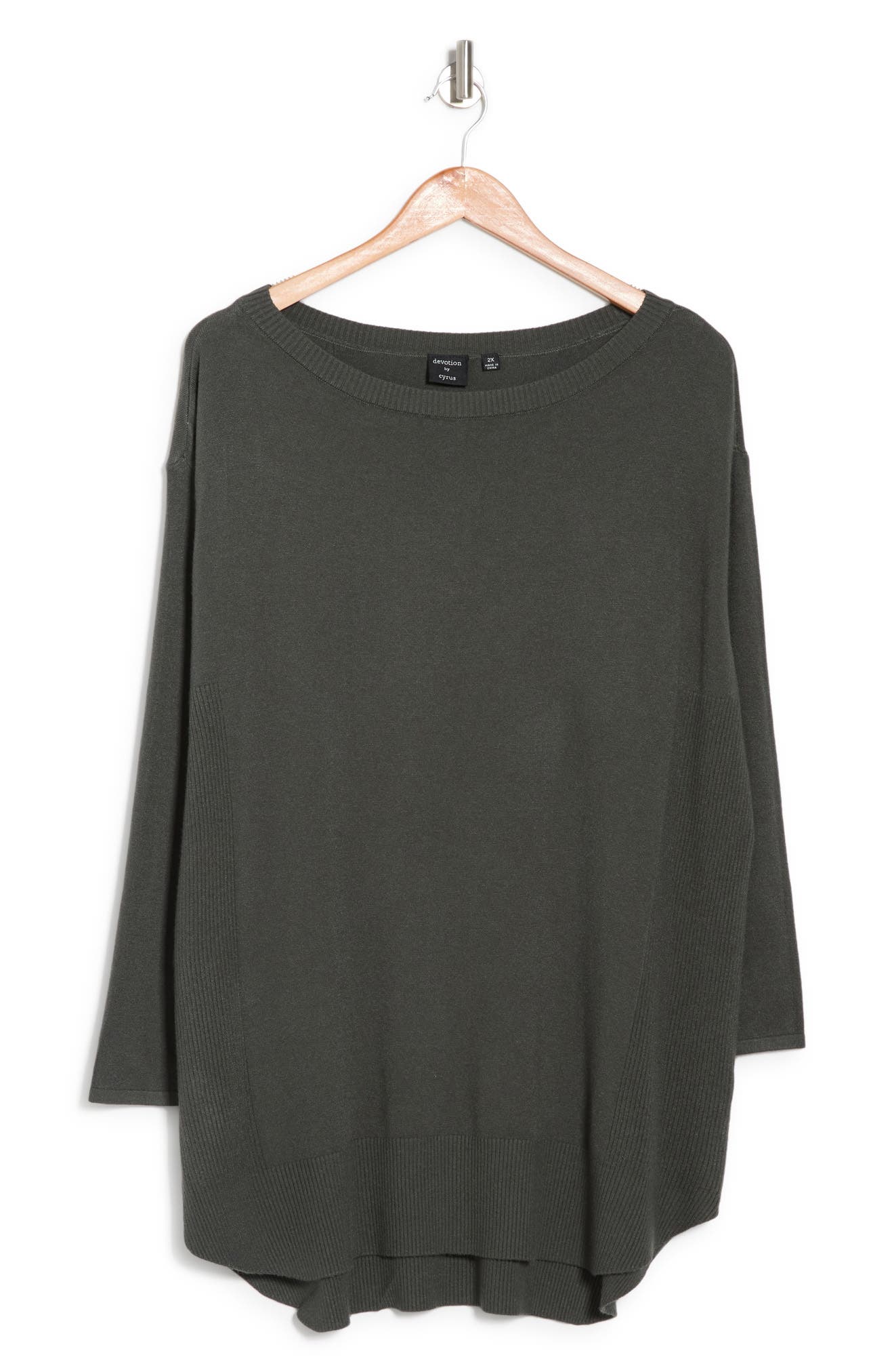 CYRUS Shirttail Hem Tunic Sweater 
