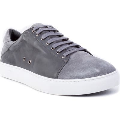 Zanzara Record Low Top Sneaker