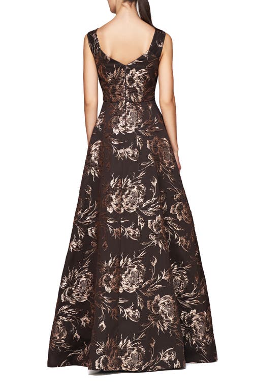 Kay Unger Theodora Metallic Floral Sleeveless Gown In Espresso