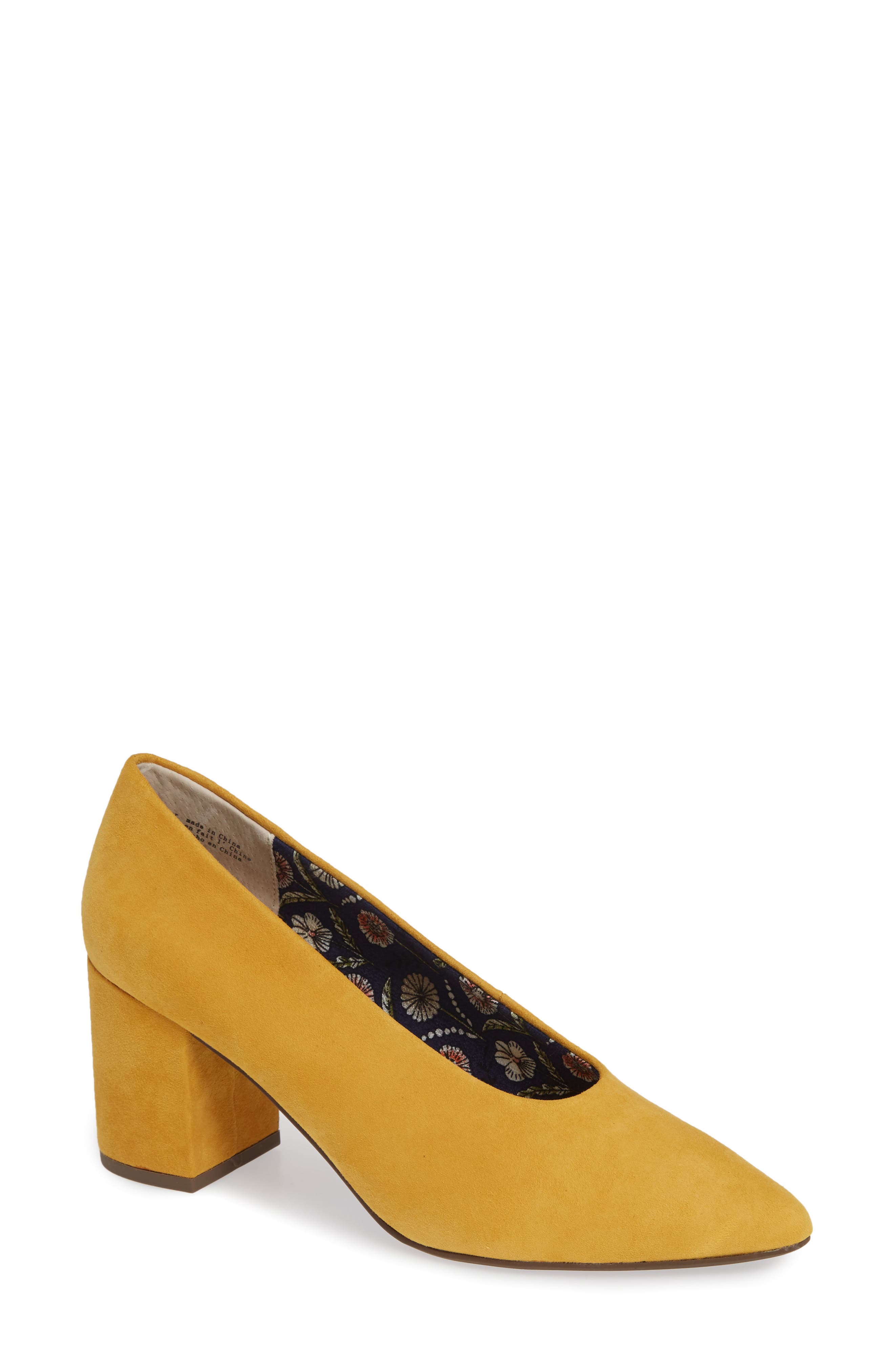 Seychelles Rehearse Pointy Toe Pump- Yellow