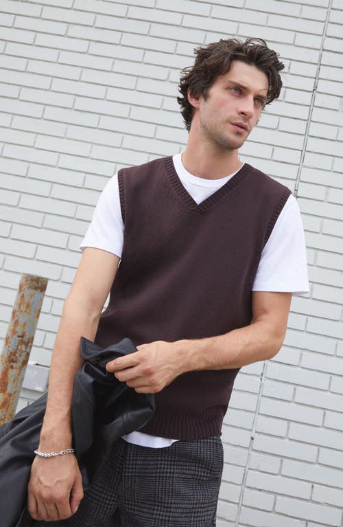 How To Style Sweater Vests This Summer -  2023
