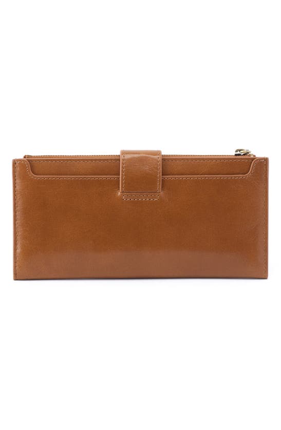 Hobo Dunn Leather Continental Wallet In Truffle