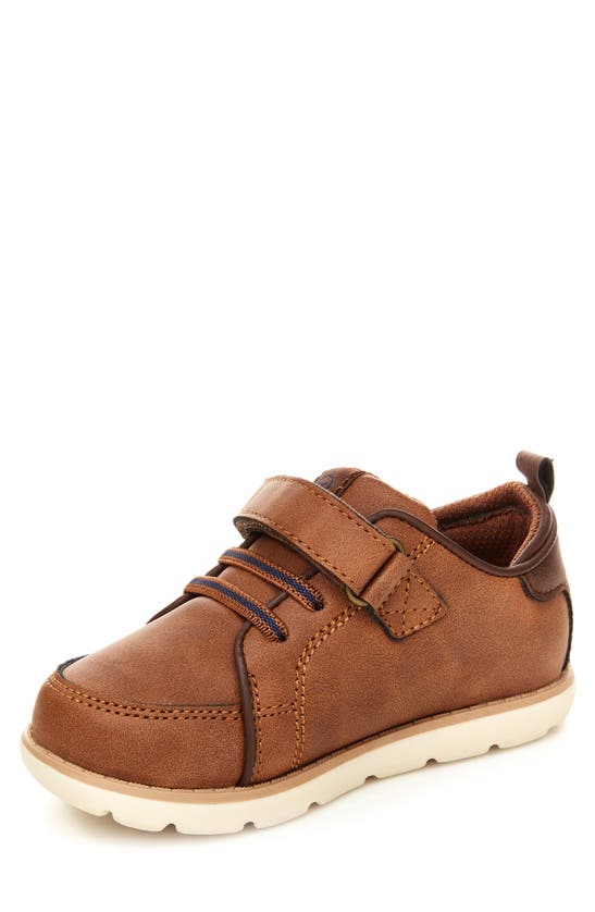 Stride Rite Ethan Sneaker In Tan