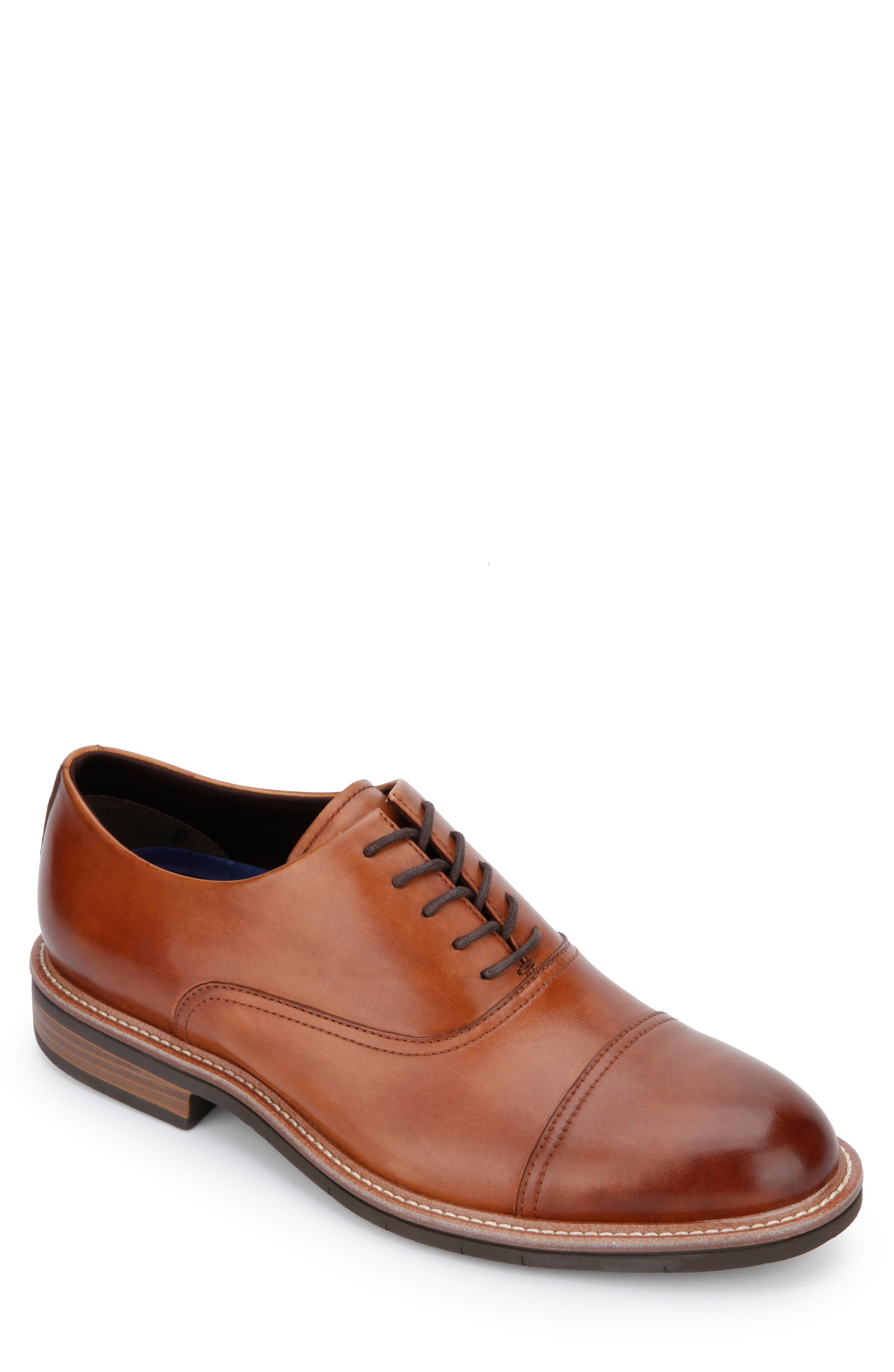 Kenneth Cole Reaction Klay Flex Wingtip Oxford In Brown Overflow1