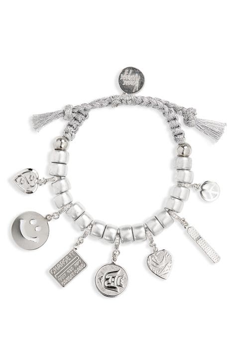 GUESS Women's Toggle Charm Bracelet, Silver, One Size : :  Clothing, Shoes & Accessories