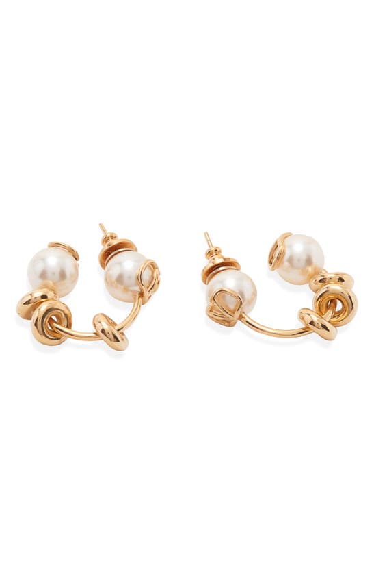 Shop Valentino Vlogo Signature Imitation Pearl Huggie Hoop Earrings In 0o3 Oro 18/ Cream