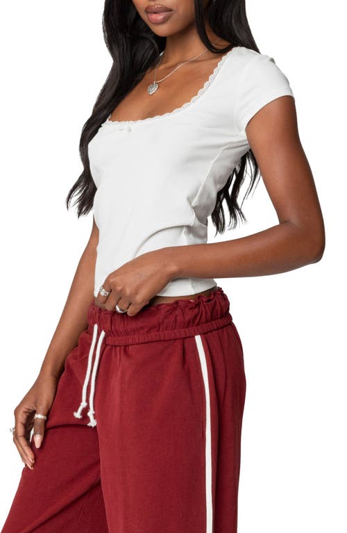 EDIKTED EDIKTED PRISCILLA LACE TRIM T-SHIRT