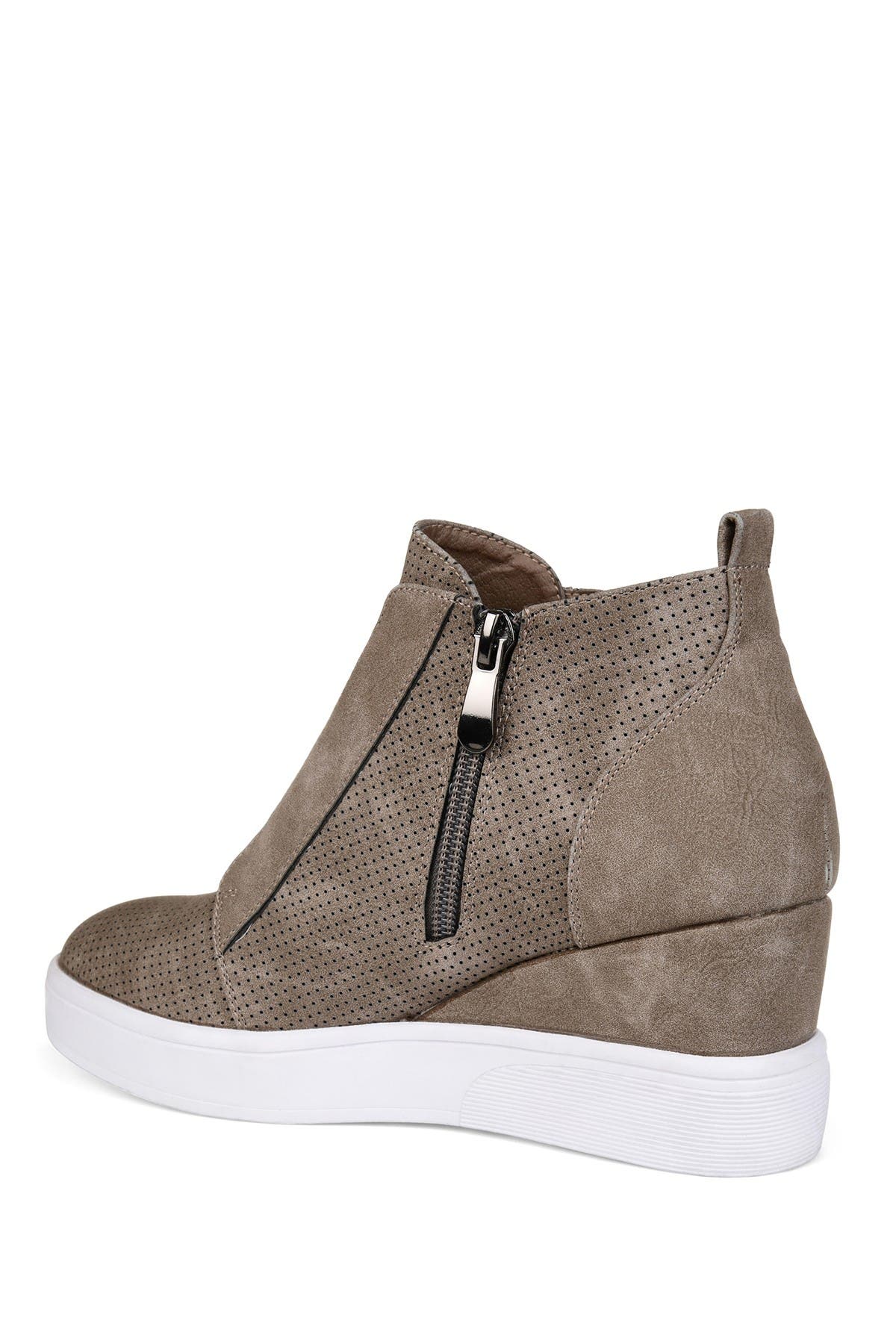 Journee Collection Clara Wedge Sneaker In Medium Beige