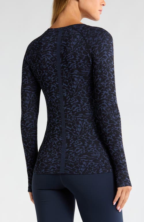 Shop Zella Seamless Jacquard Long Sleeve T-shirt In Navy Abstract Spots