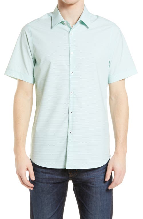 MOVE Performance Apparel Short Sleeve Button-Up Shirt in Green