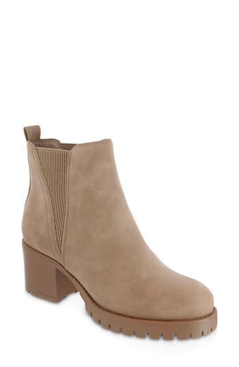 Mia Womens Stretch Manmade Chelsea Boots In Sahara