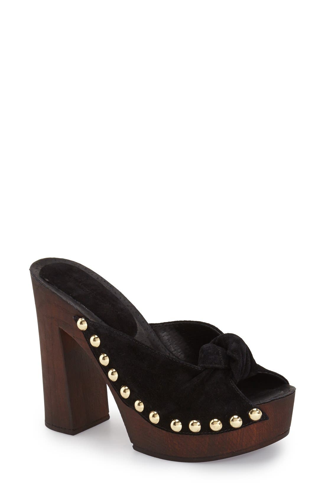 charles david platform sandals