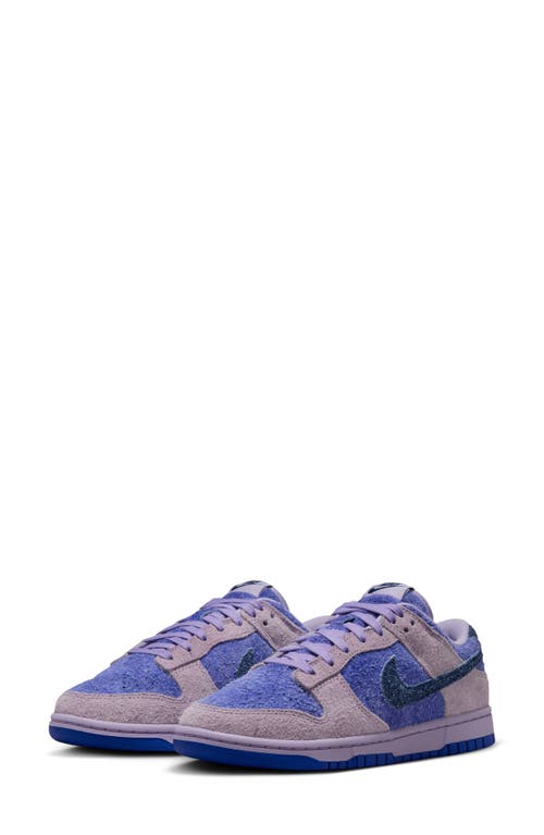 Shop Nike Dunk Low Se Basketball Sneaker In Hydrangeas/deep Royal Blue