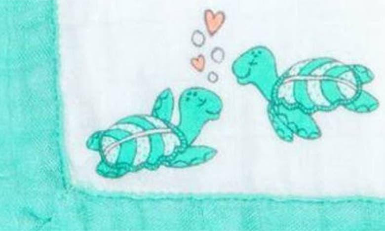 Coco Moon Honu Quilt In Green
