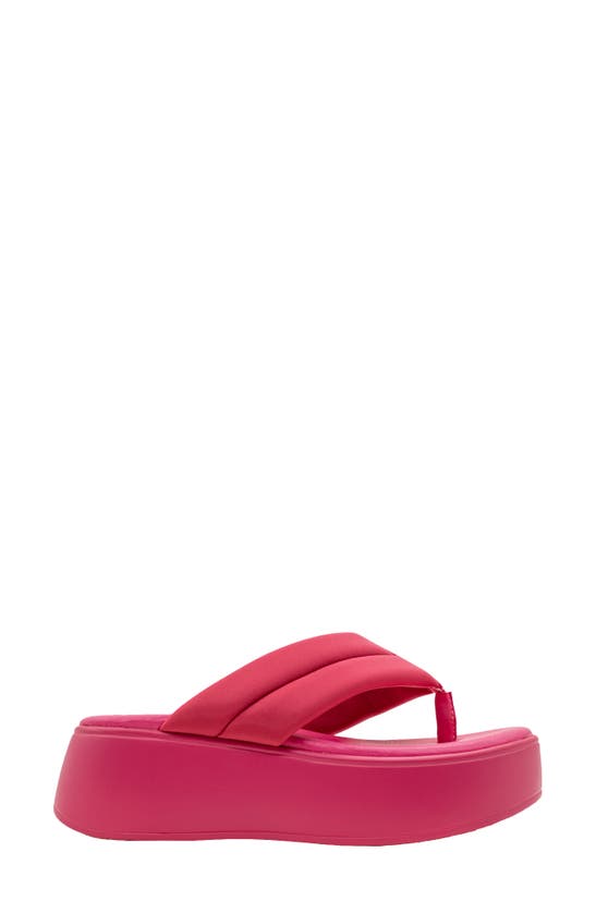 Volatile La Paz Water Resistant Platform Flip Flop In Fuchsia