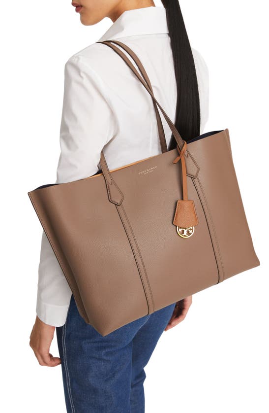 Tory Burch Perry Triple Compartment Leather Tote In Clam Shell | ModeSens