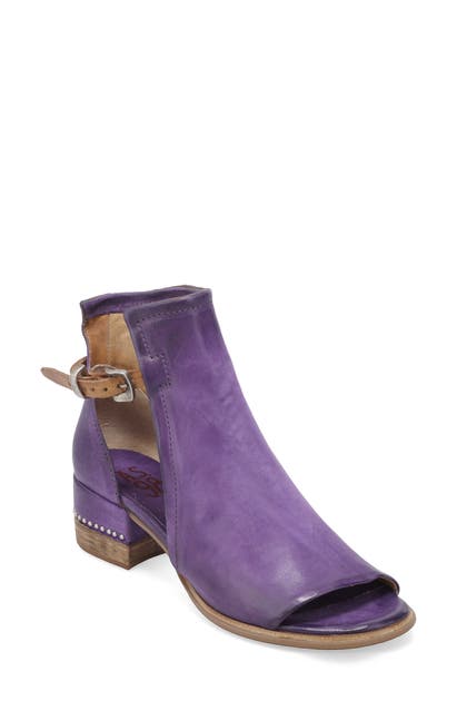 Click to view more detailed imagery on our partner's website A.S.98 Morgan Sandal In Purple