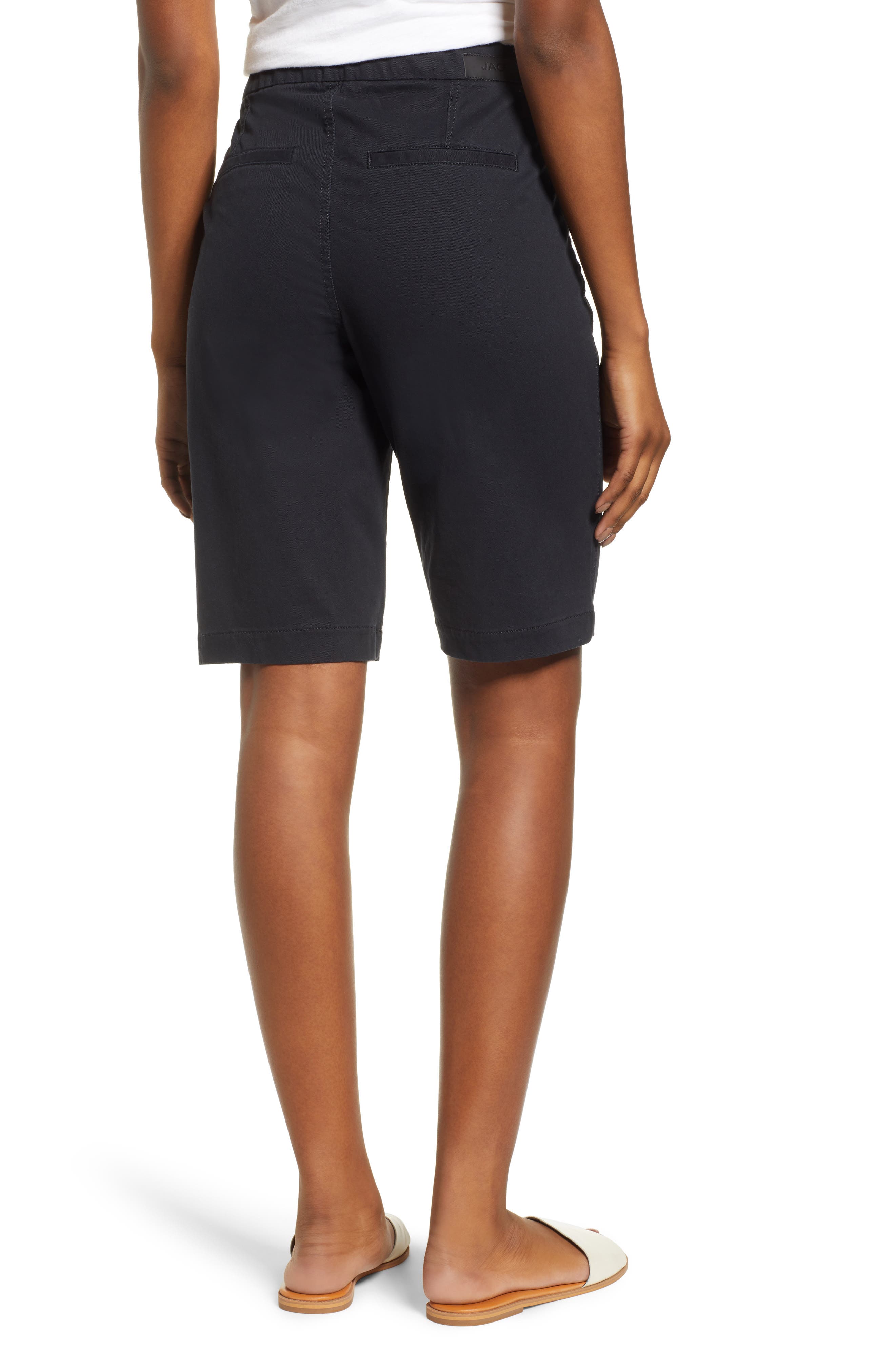 Jag Jeans Women's Petite Gracie Pull on Bermuda Short Jag Jeans Women's Petite Gracie Pull on Bermuda Short