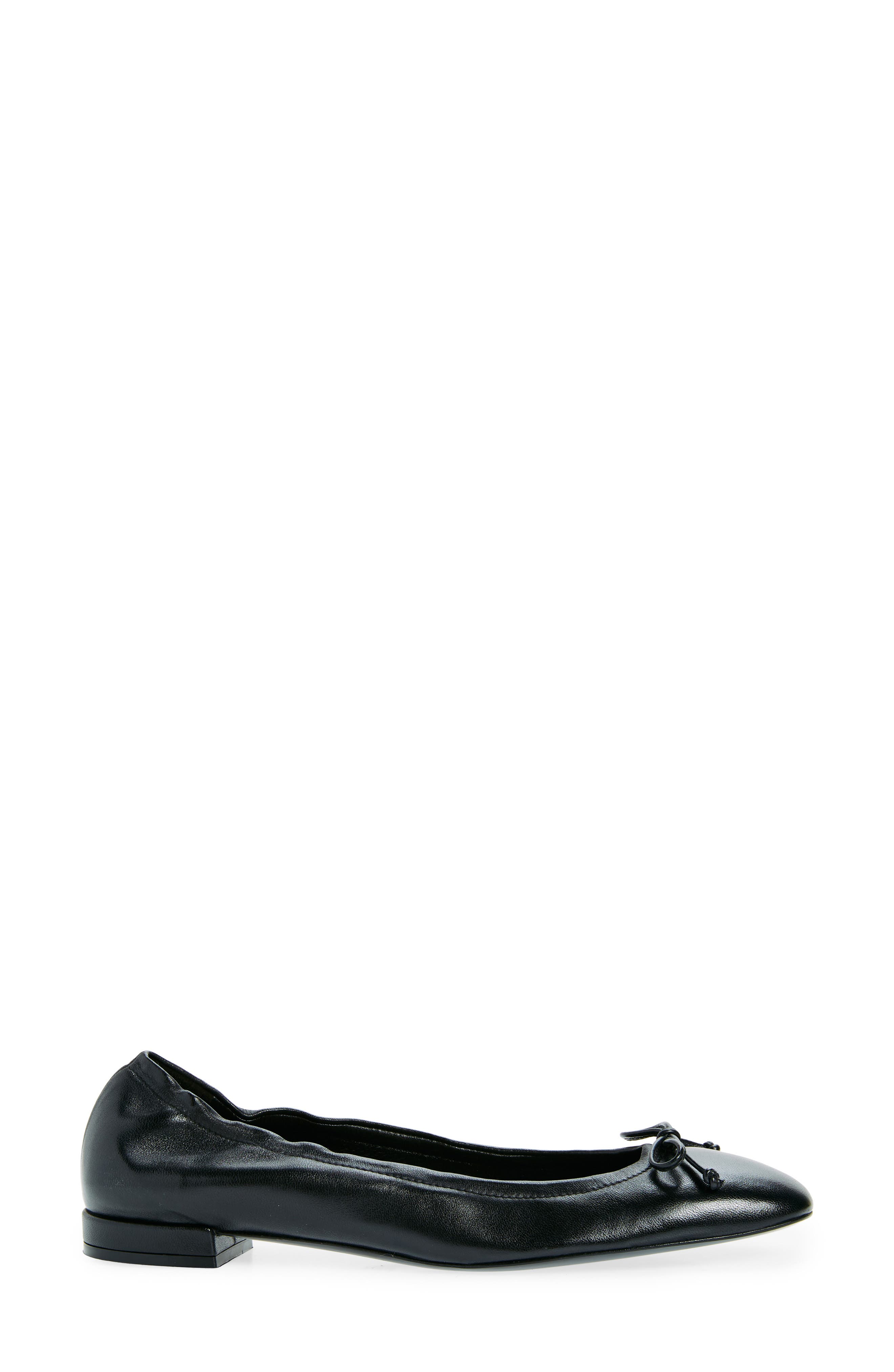Stuart Weitzman Nadine Ballet Flat (Women)