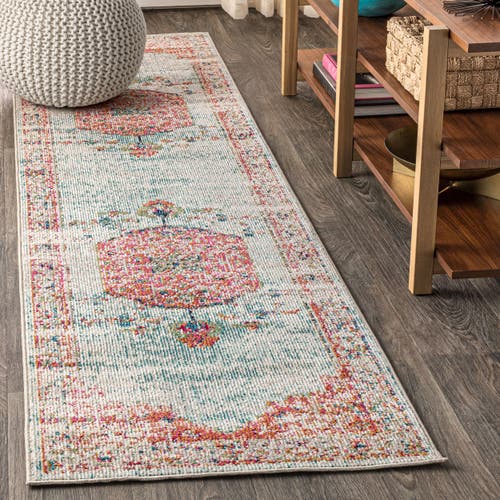 Jonathan Y Andalus Vintage Medallion Area Rug In Coral/ivory