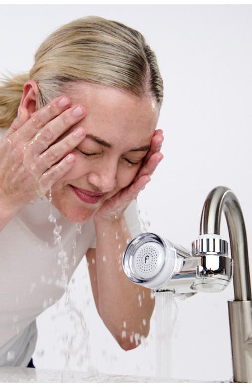 Filterbaby Skincare Water Filter In Shiny Chrome