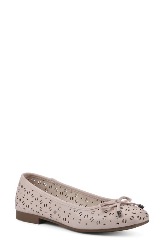 Cliffs By White Mountain Bessa Square Toe Flat In Pale Pink/ Burnished Smooth