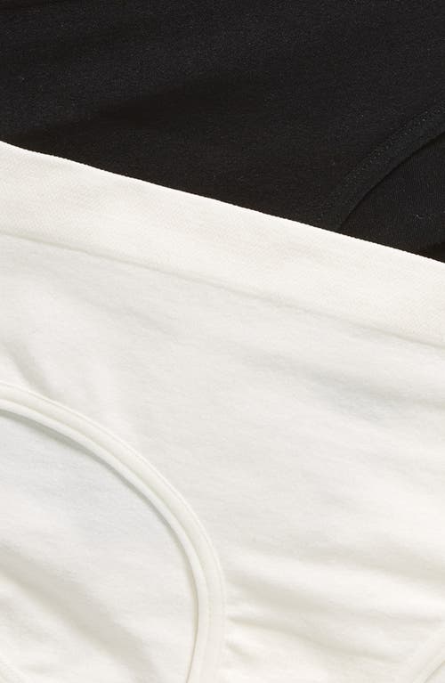 Nordstrom Kids' Assorted 2-pack Seamless Hipster Briefs In Black- White Pack