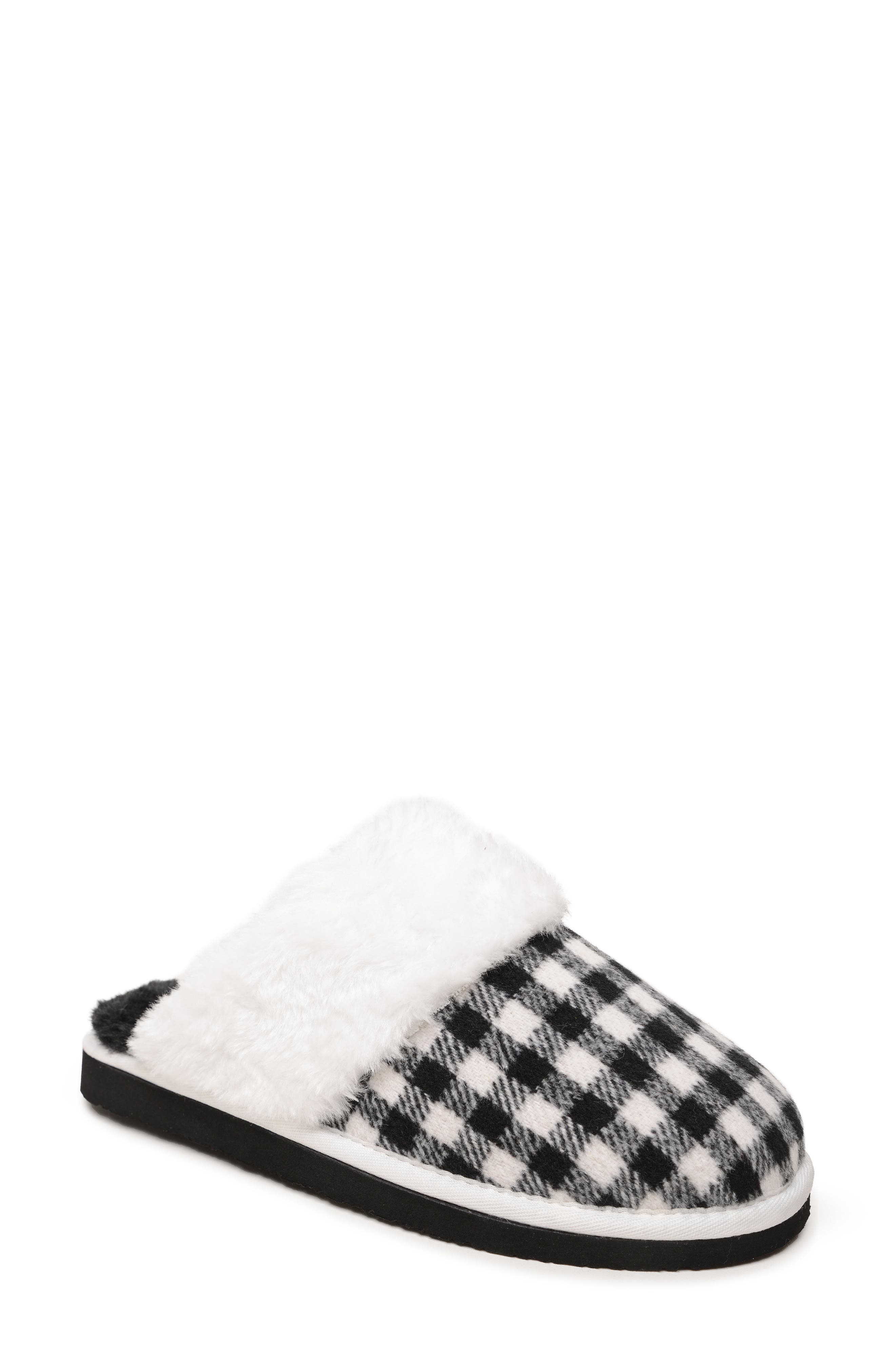 nordstrom fuzzy slippers