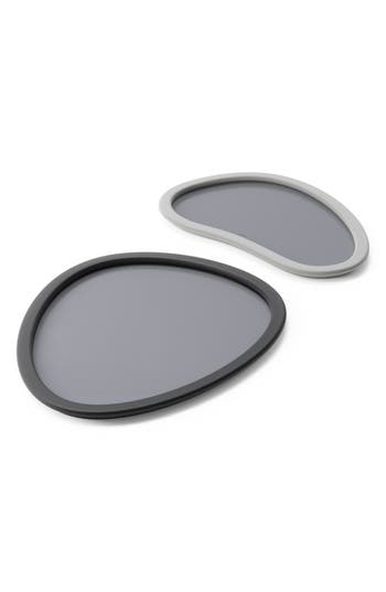Shop Umbra Set Of 2 Organic Serving Trays In Charcoal/grey