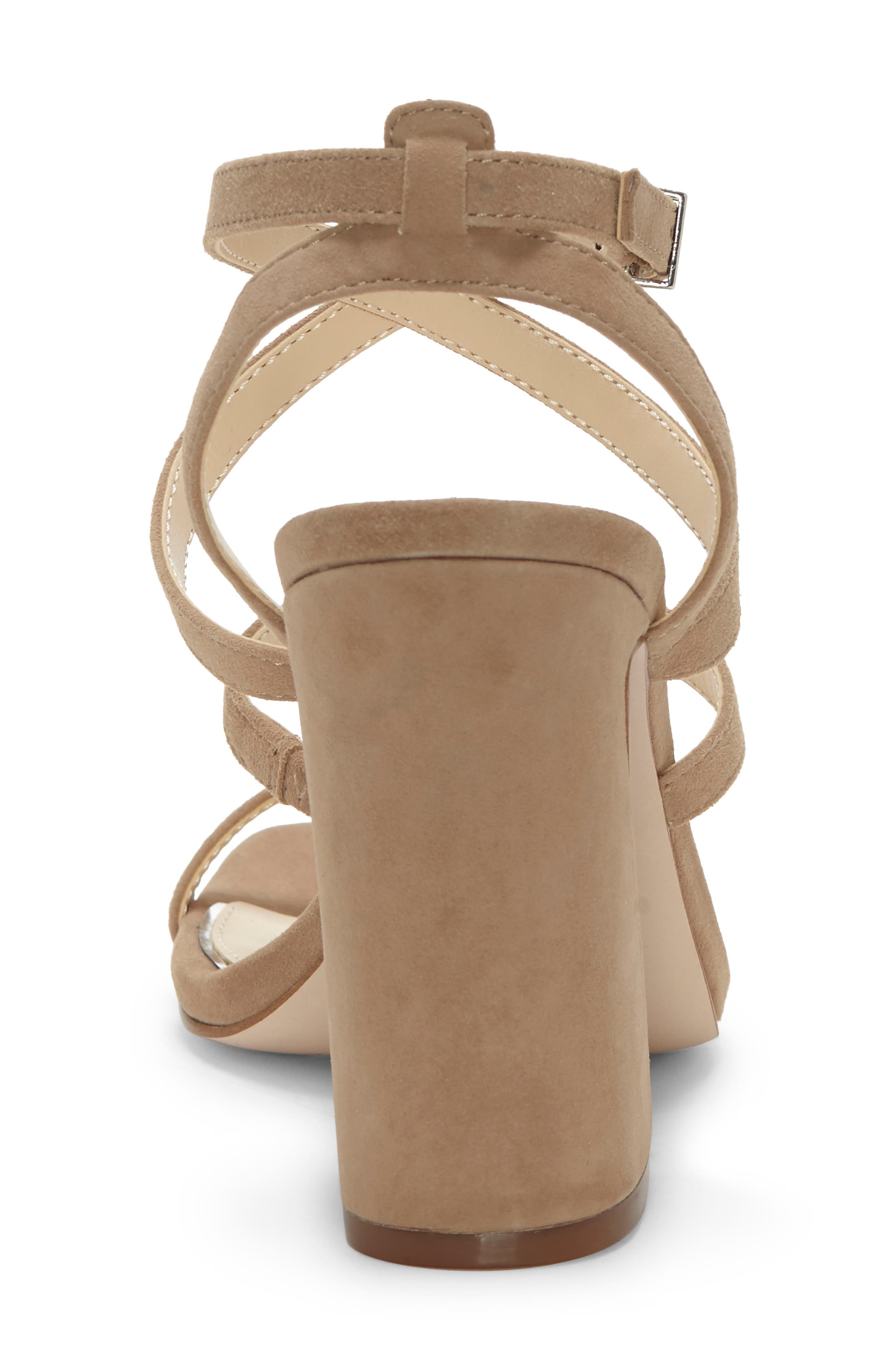 jessica simpson raymie sandal