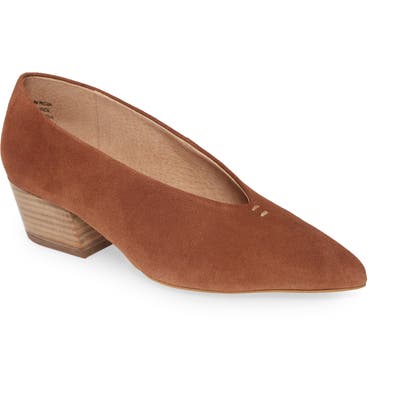 Seychelles Compelling Pointed Toe Pump, Brown